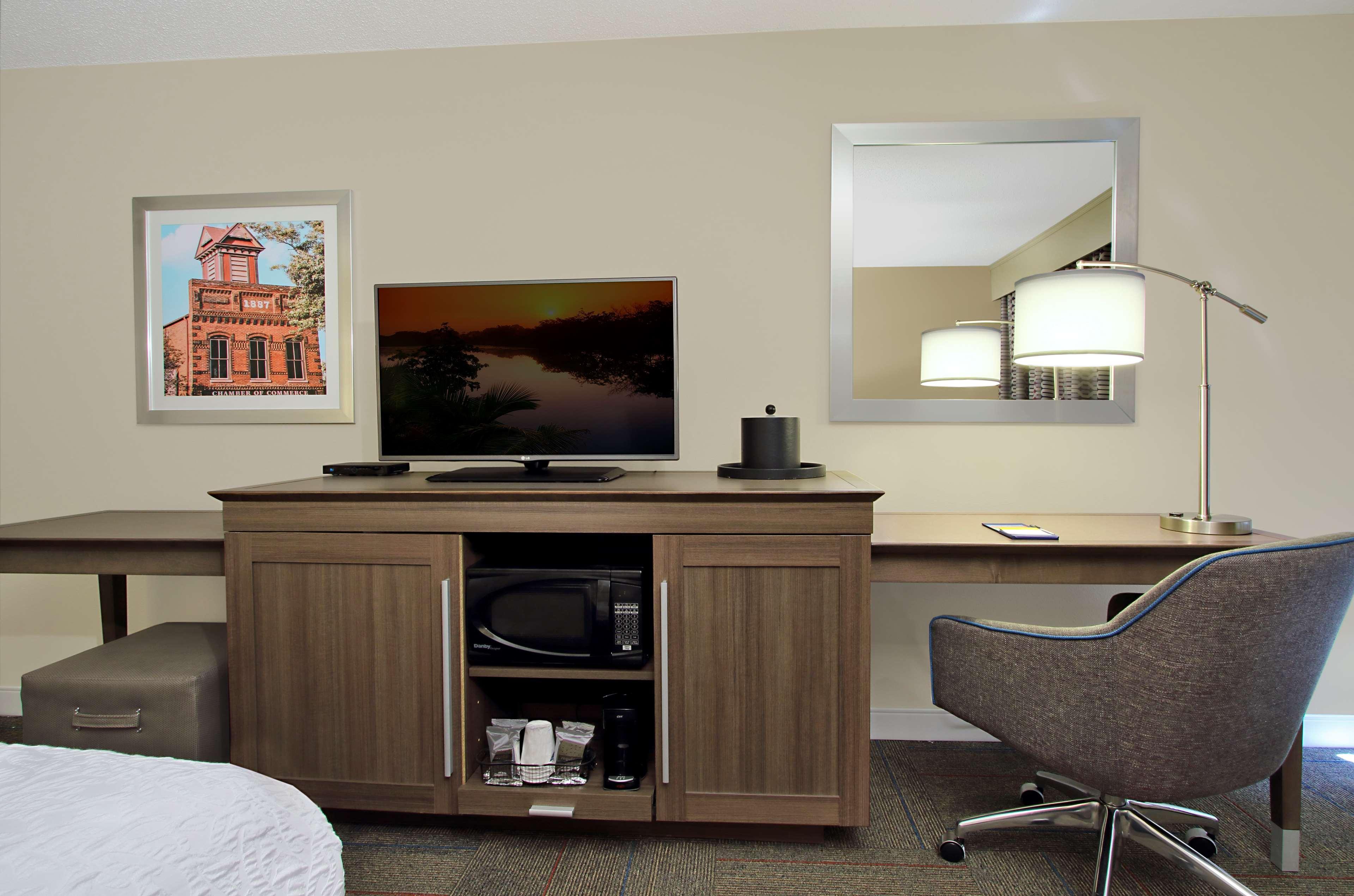 Hampton Inn מדיסון מראה חיצוני תמונה