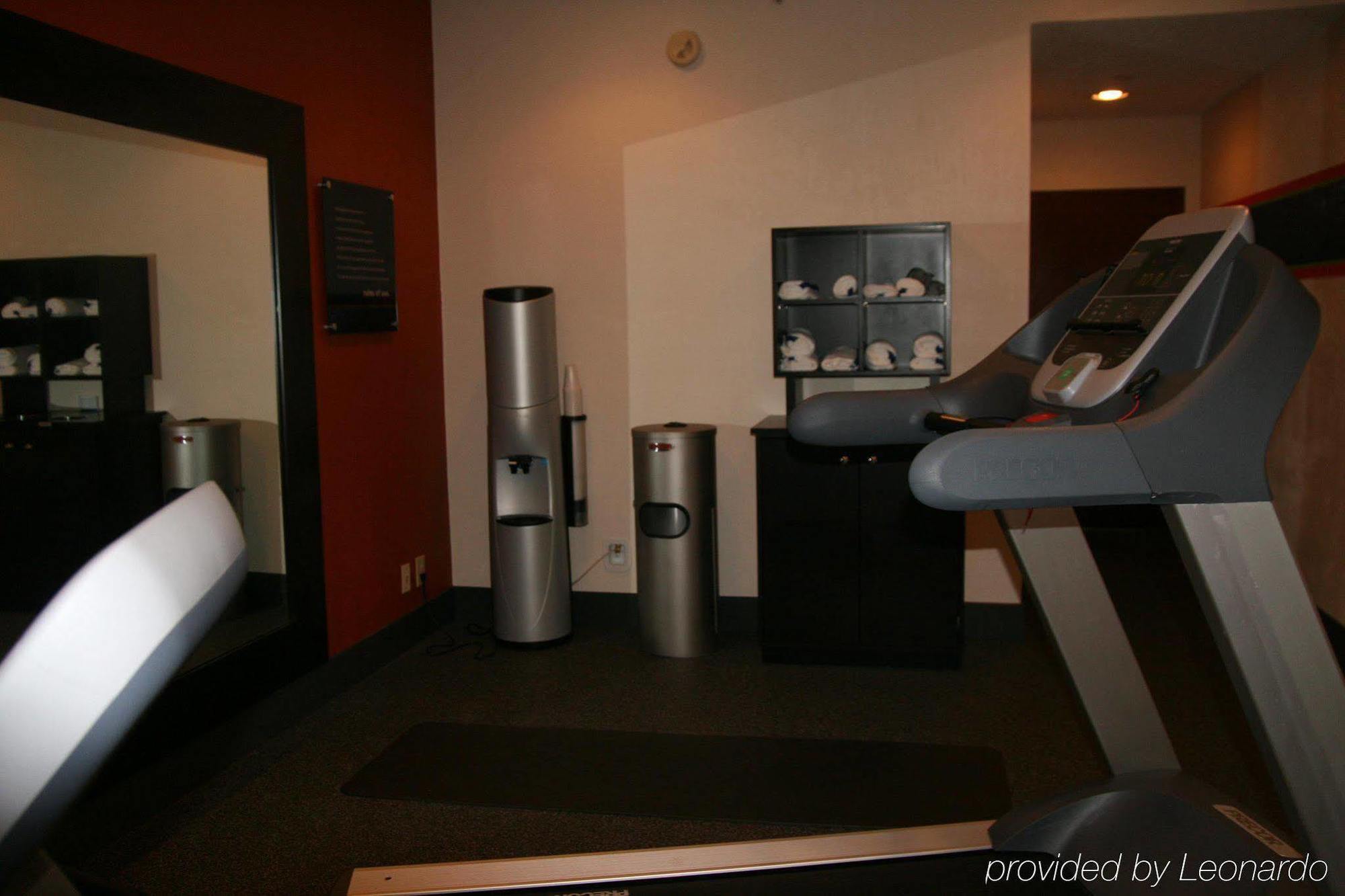 Hampton Inn מדיסון מתקנים תמונה