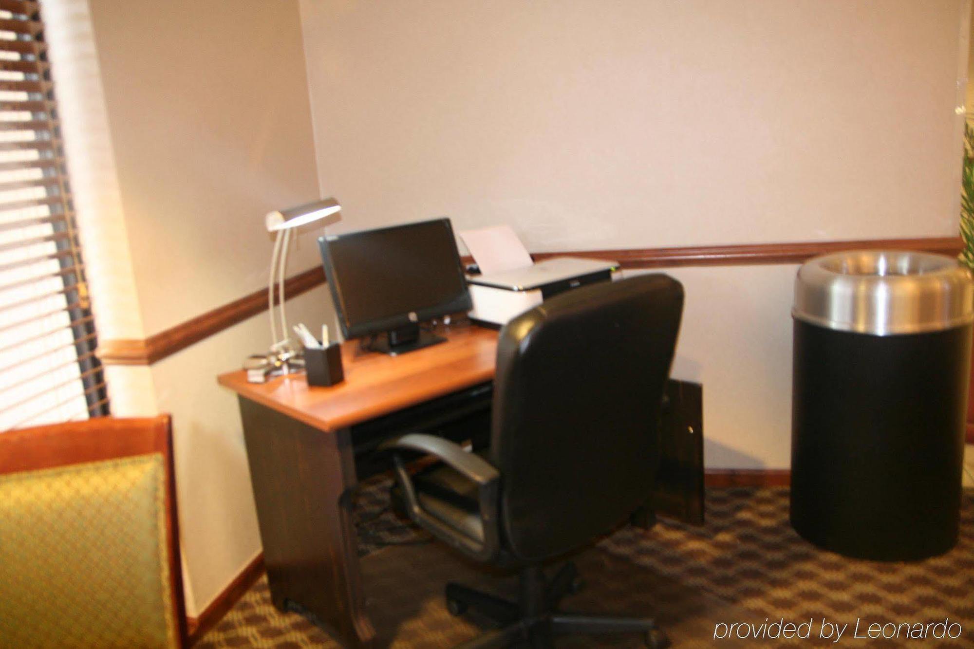 Hampton Inn מדיסון מתקנים תמונה