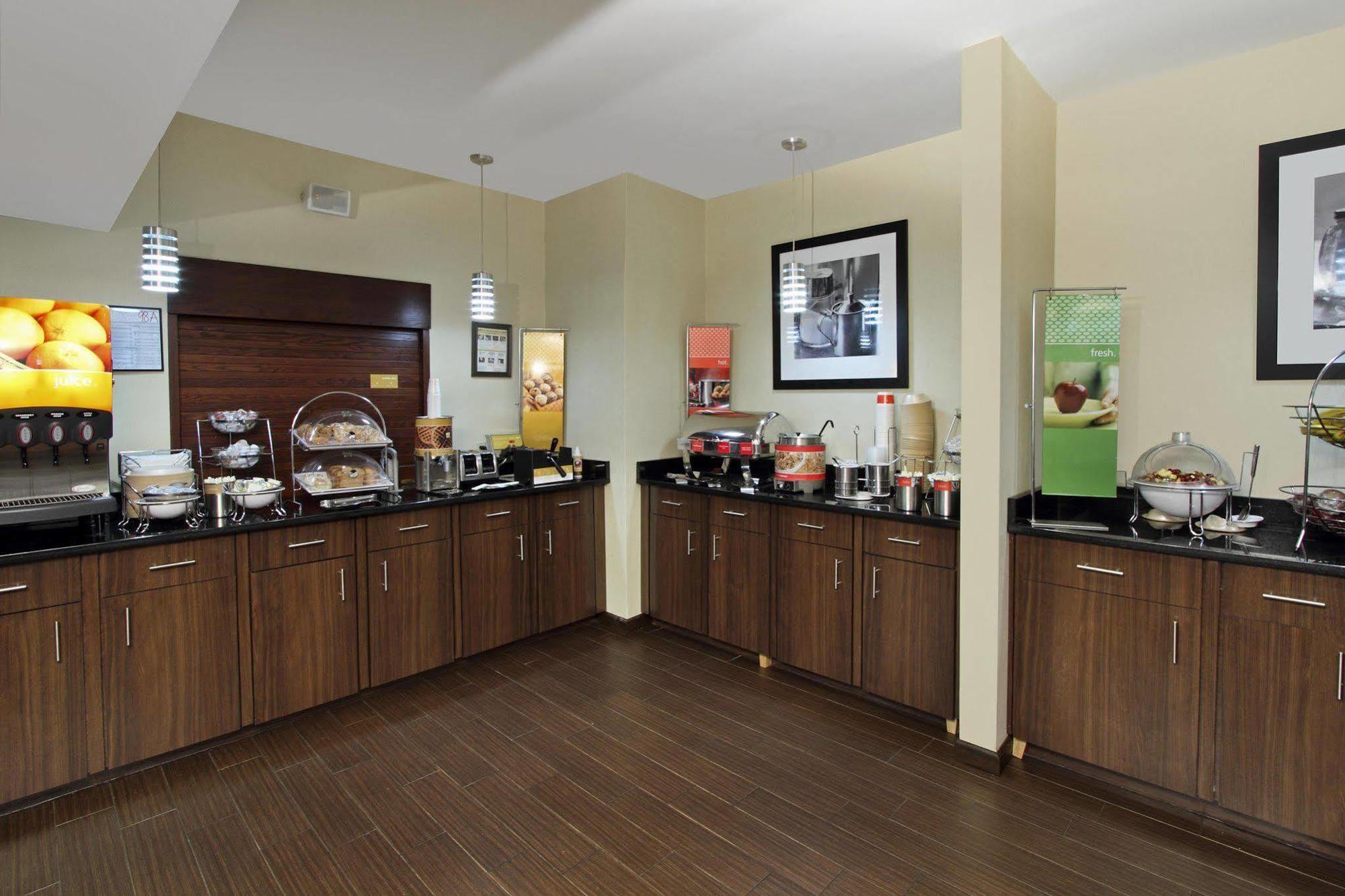 Hampton Inn מדיסון מראה חיצוני תמונה